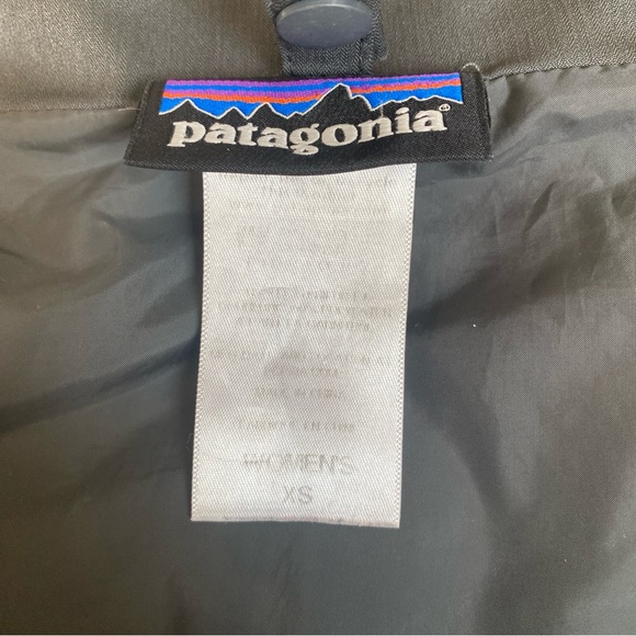 Patagonia Waterproof Jacket with Hood - XS - Picture 16 of 17